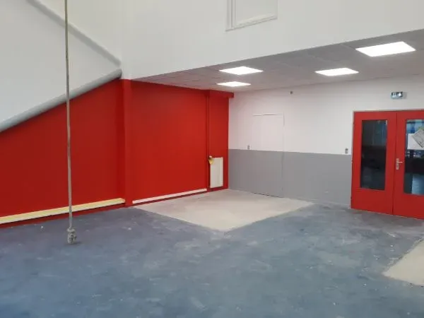 mur rouge
